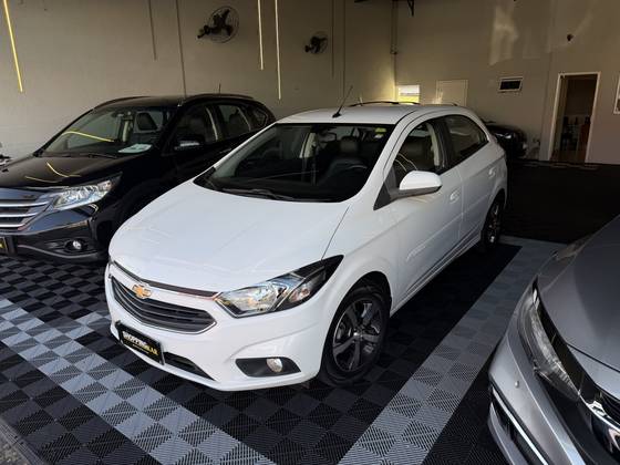 CHEVROLET ONIX 1.4 MPFI LTZ 8V FLEX 4P MANUAL CHEVROLET ONIX 1.4 MPFI LTZ 8V FLEX 4P MANUAL